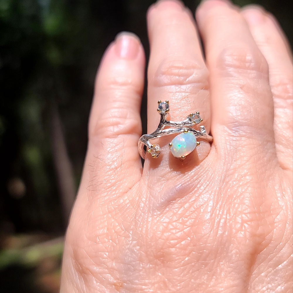 NEW Crisp Opal and Topaz sterling wreath ring sz7